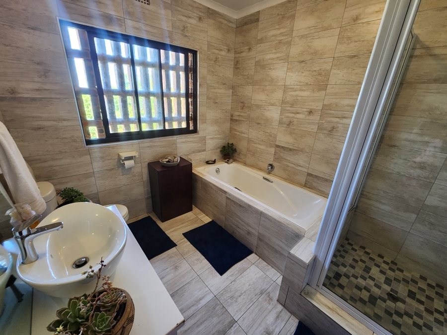 5 Bedroom Property for Sale in Swellendam Western Cape